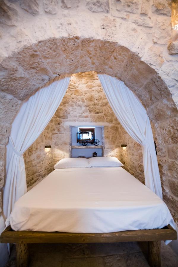 アルベロベッロ Il Trullo Della Rondininaヴィラ エクステリア 写真
