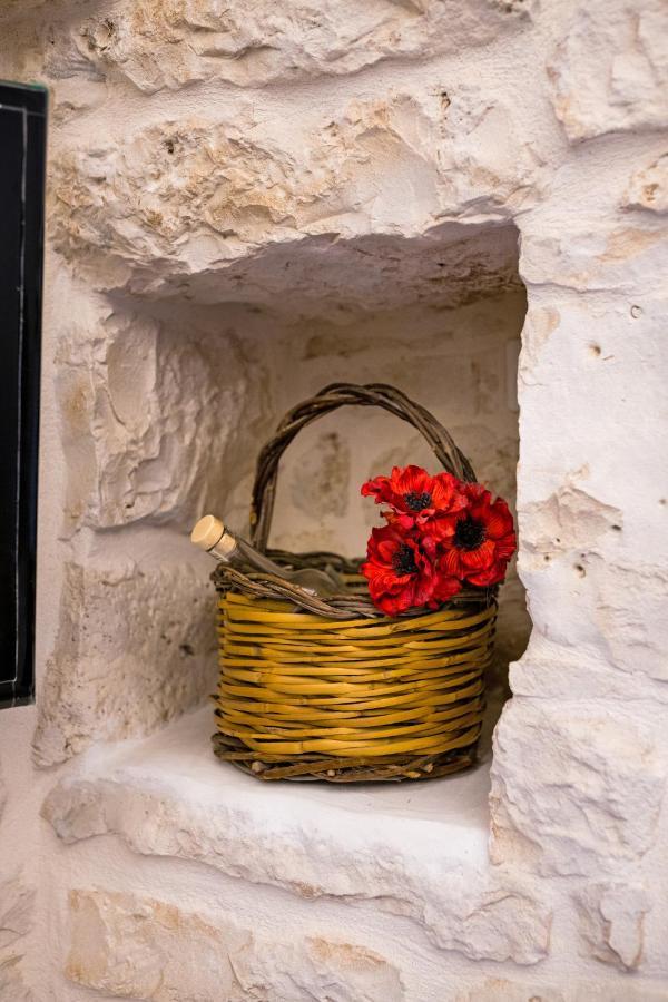 アルベロベッロ Il Trullo Della Rondininaヴィラ エクステリア 写真