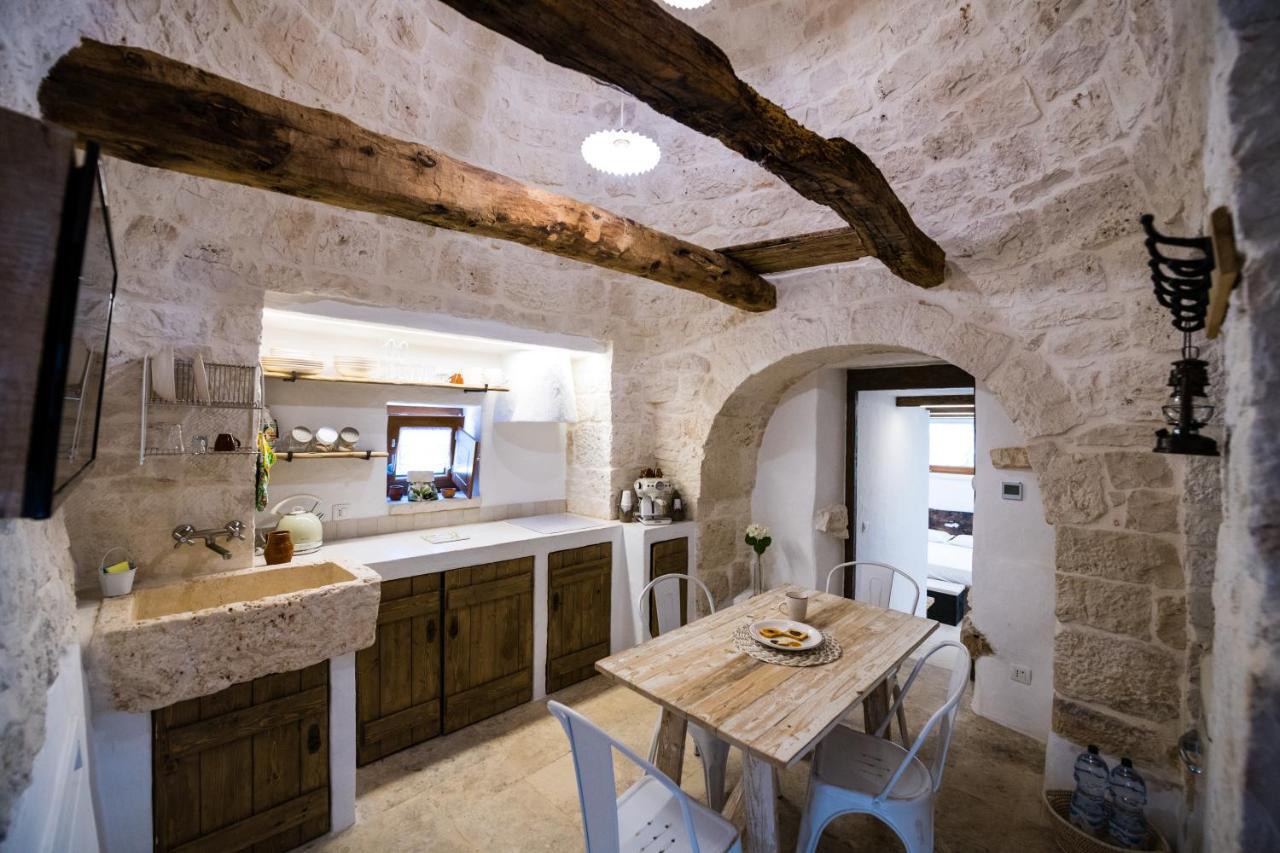 アルベロベッロ Il Trullo Della Rondininaヴィラ エクステリア 写真