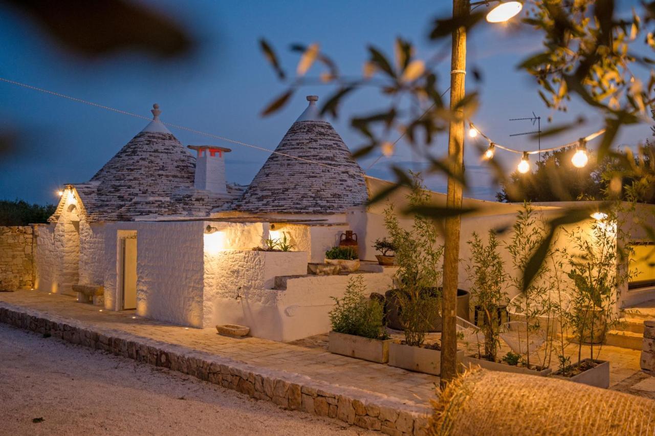 アルベロベッロ Il Trullo Della Rondininaヴィラ エクステリア 写真
