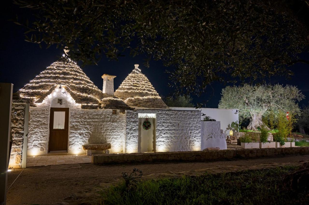 アルベロベッロ Il Trullo Della Rondininaヴィラ エクステリア 写真
