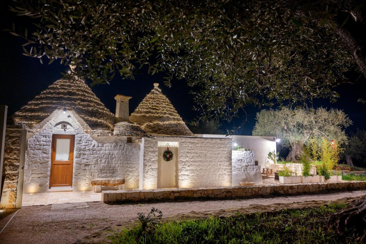 アルベロベッロ Il Trullo Della Rondininaヴィラ エクステリア 写真